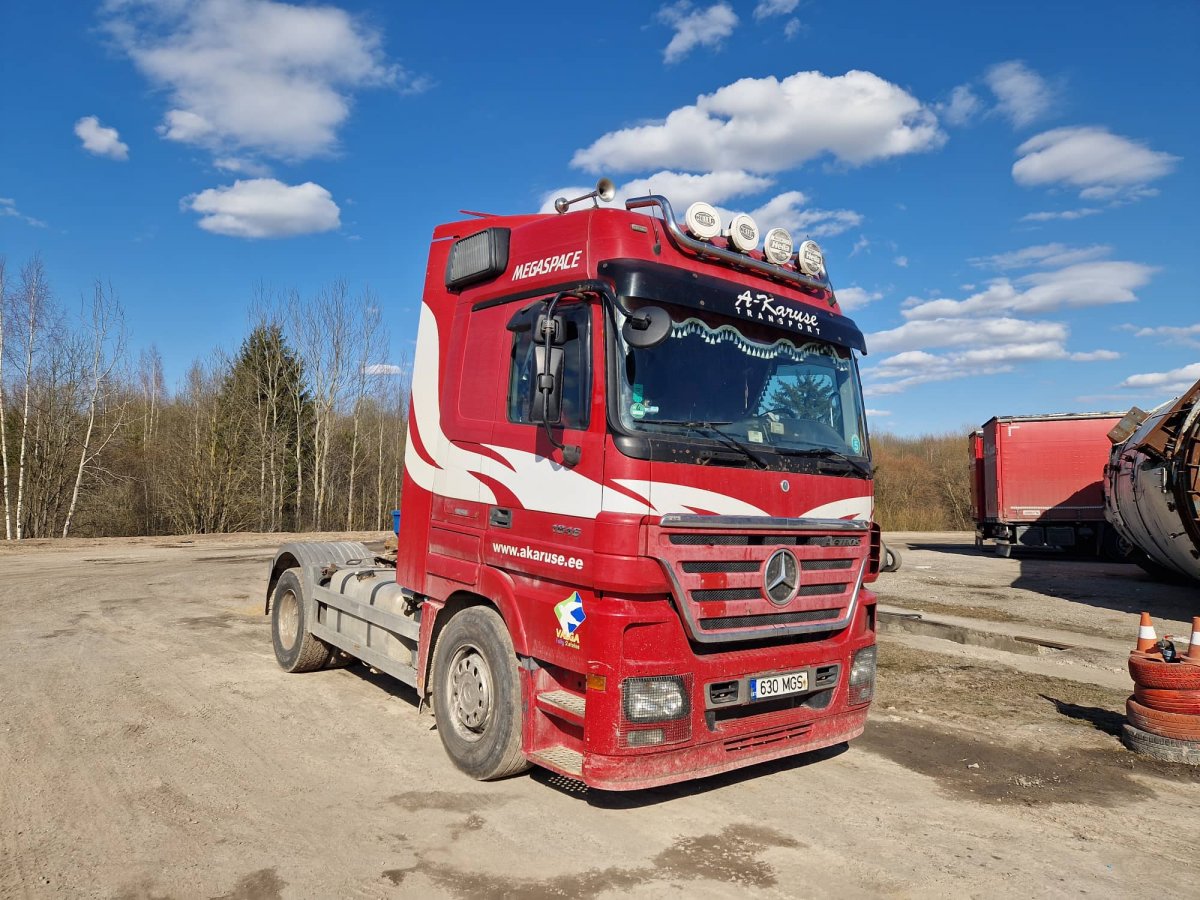 Mercedes-Ｂenz  ACTROS Trucks you can trust | Mercedes-Benz Trucks